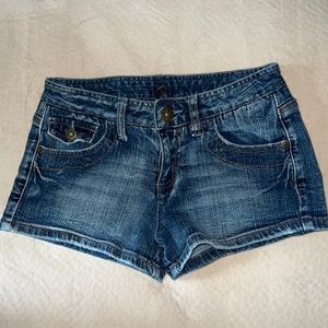 Plama jean shorts